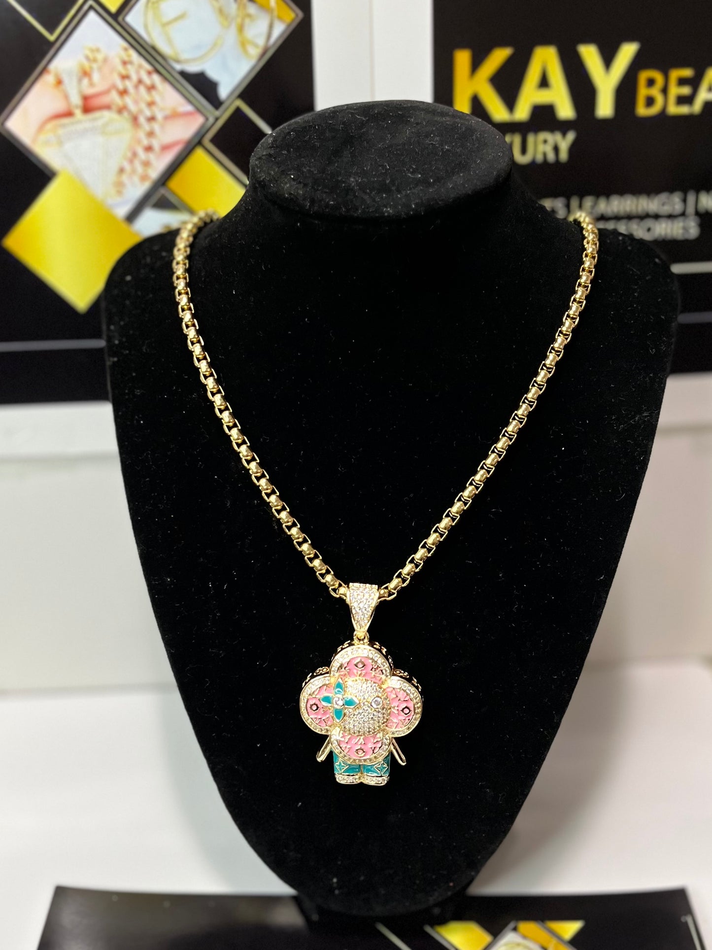 Pink Design Pendant Necklace