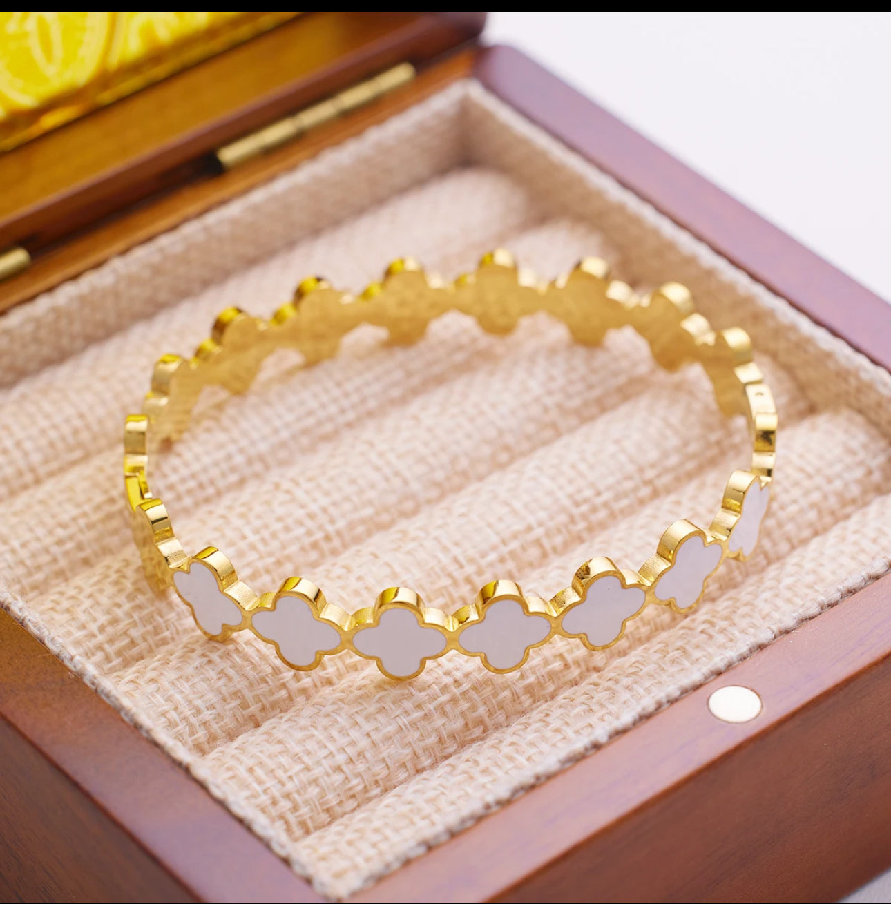 Four Leaf Bracelet