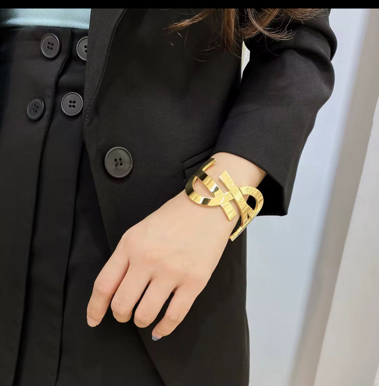 Y Bracelet