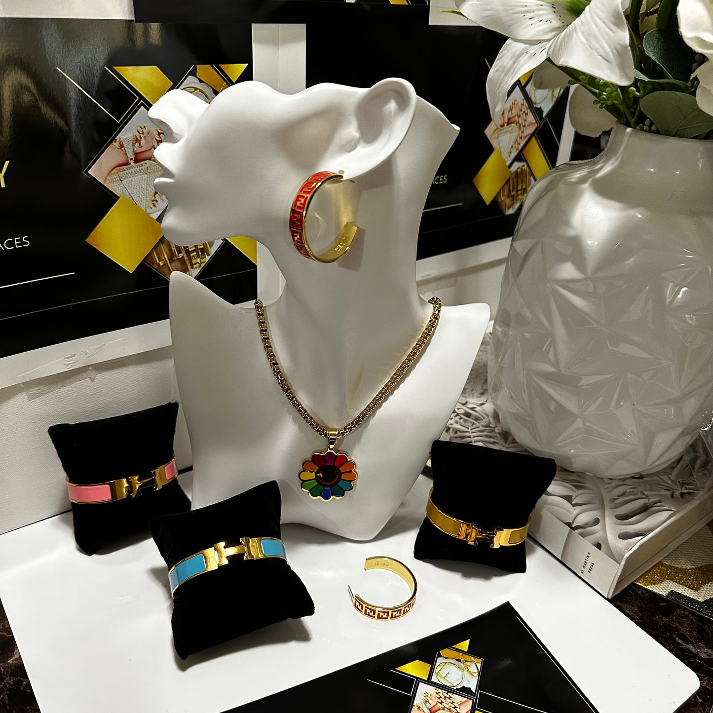 Multicolor Pendant Necklace