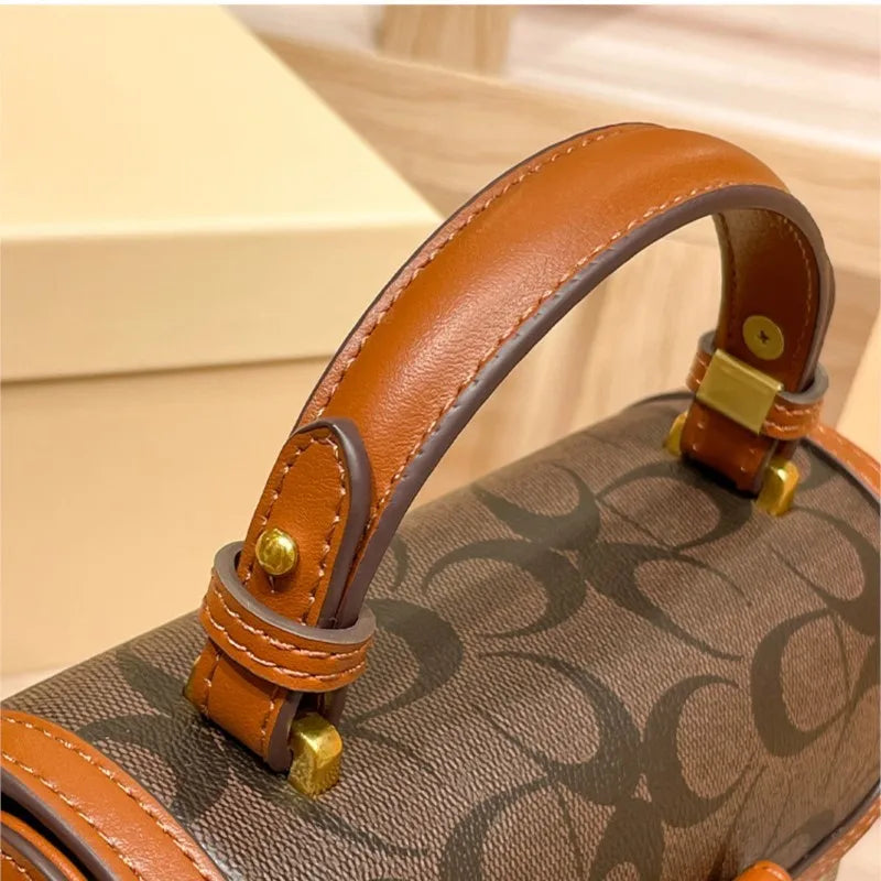 High-end carriage crossbody bag