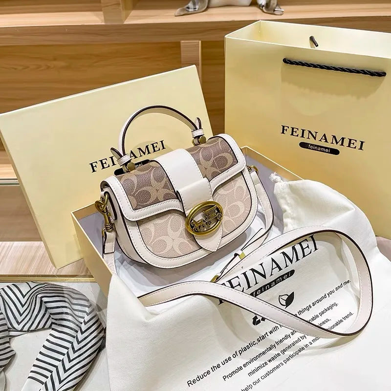 High-end carriage crossbody bag