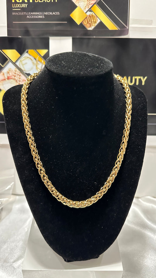 Gold twist Necklace